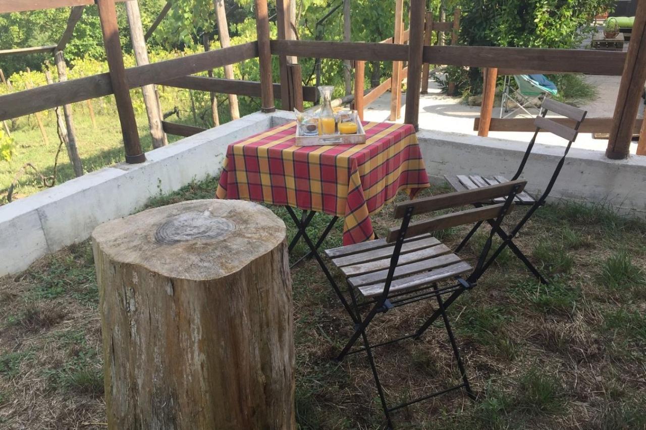 "Il Casaletto" Agriturismo Moderno, Vista Panoramica E Cibo Spettacolare- Scurcola Marsicana Exterior photo