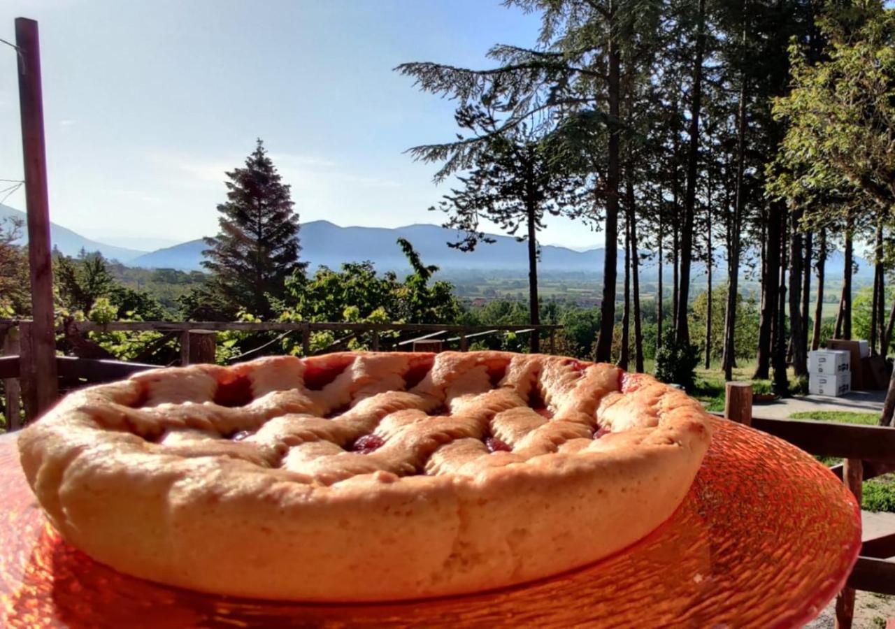 "Il Casaletto" Agriturismo Moderno, Vista Panoramica E Cibo Spettacolare- Scurcola Marsicana Exterior photo